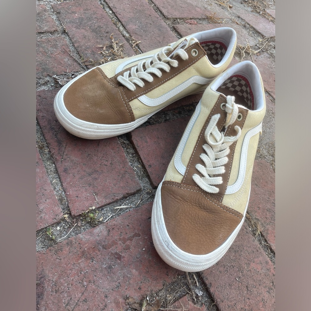 Brown vans